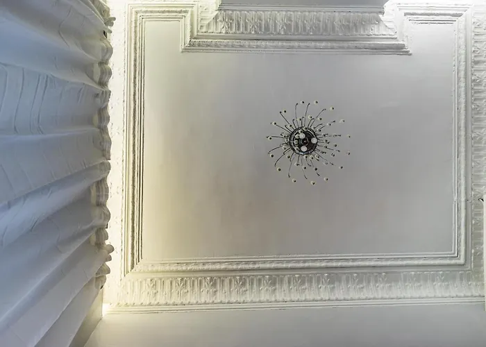 Nouvel Appartement de Caractère et Climatisé à la Joliette