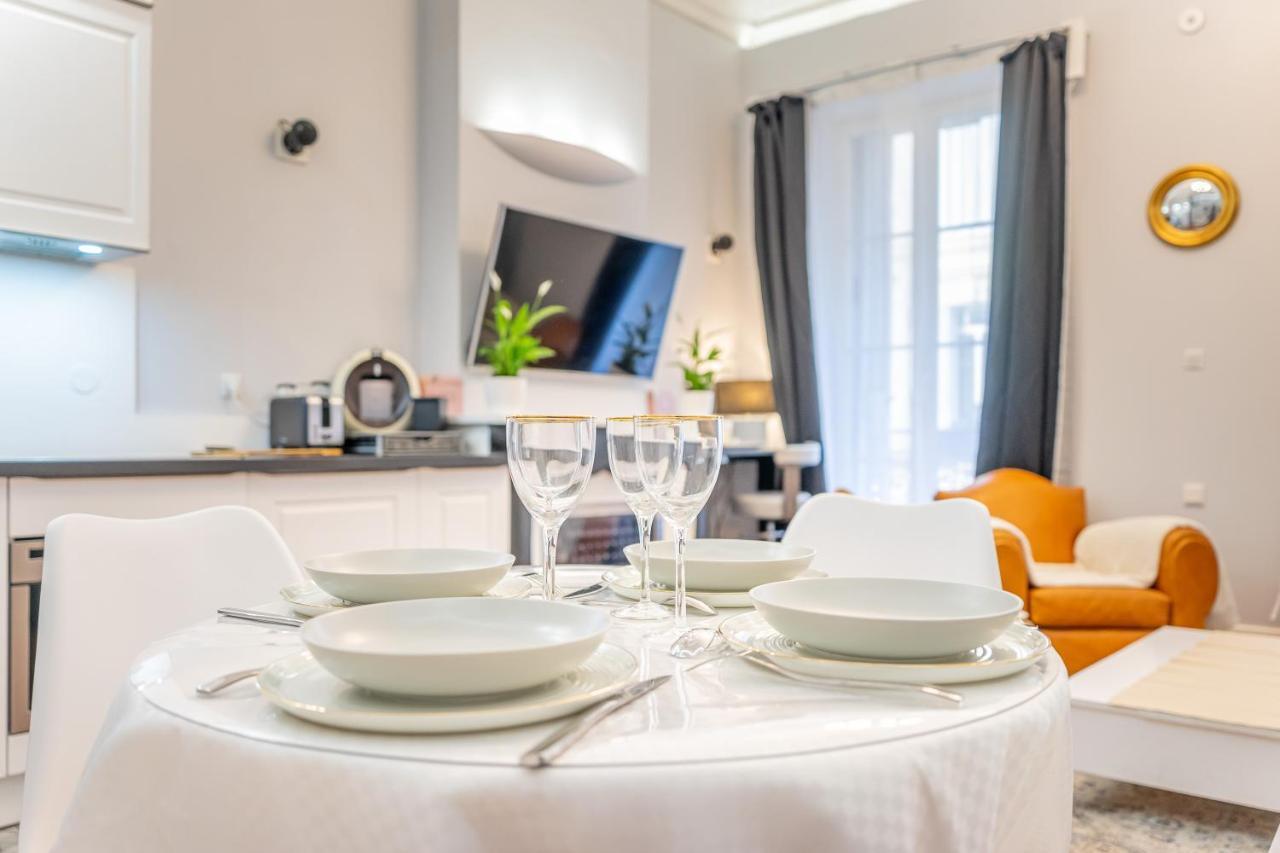 Apartment Nouvel De Caractere Et Climatise A La Joliette Marseille